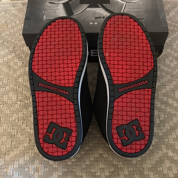 DC Court Graffik SQ men’s 9 black hh - Picture 4 of 4